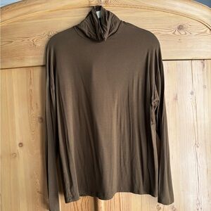 Vince Bronze Colored Top